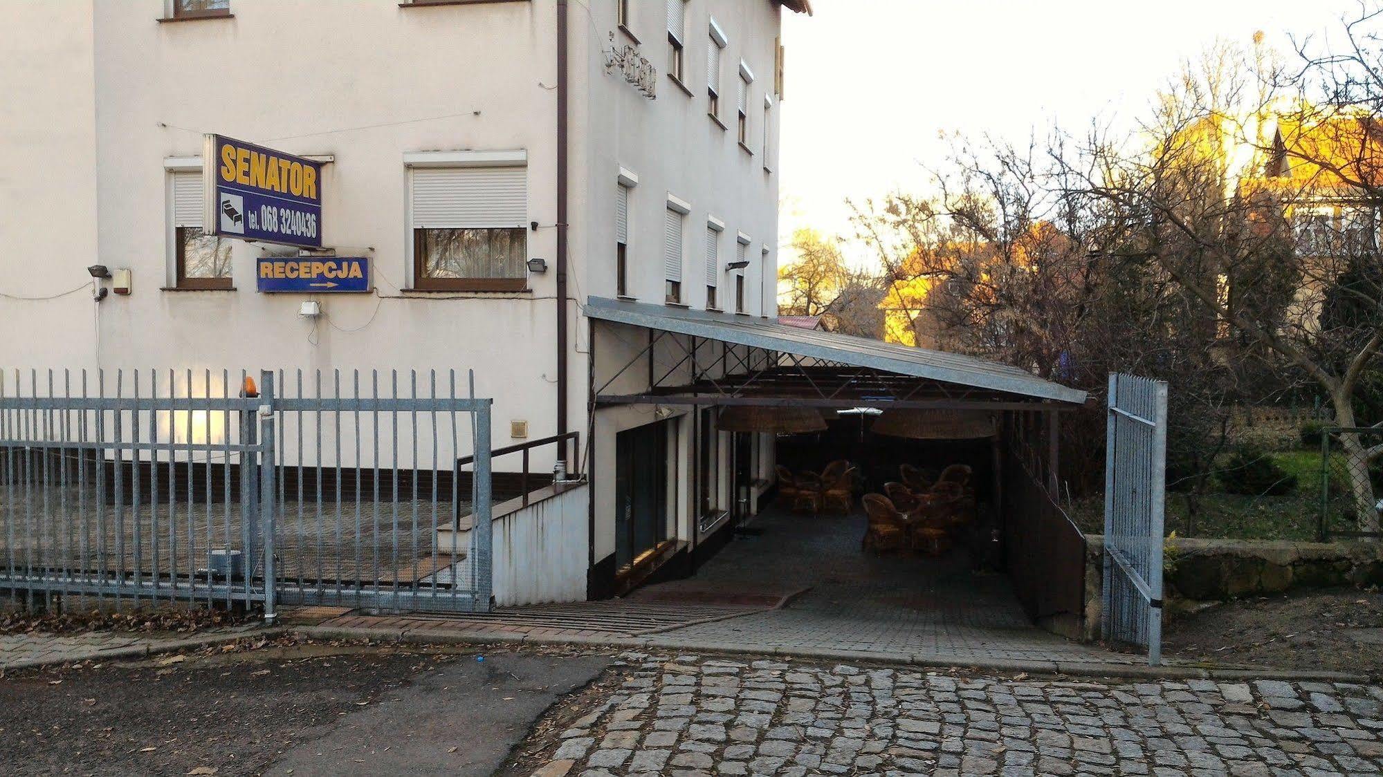 Villa Centrum With Access Kitchen (Adults Only) Ζιελόνα Γκόρα Εξωτερικό φωτογραφία